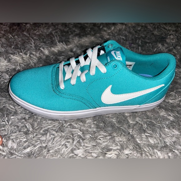 NIKE SB Sneakers - Picture 4 of 6